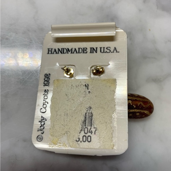 Jody Coyote Tribal Look Brass Gold Filled Posts Handmade In USA Dangle Style VTG - Picture 3 of 3